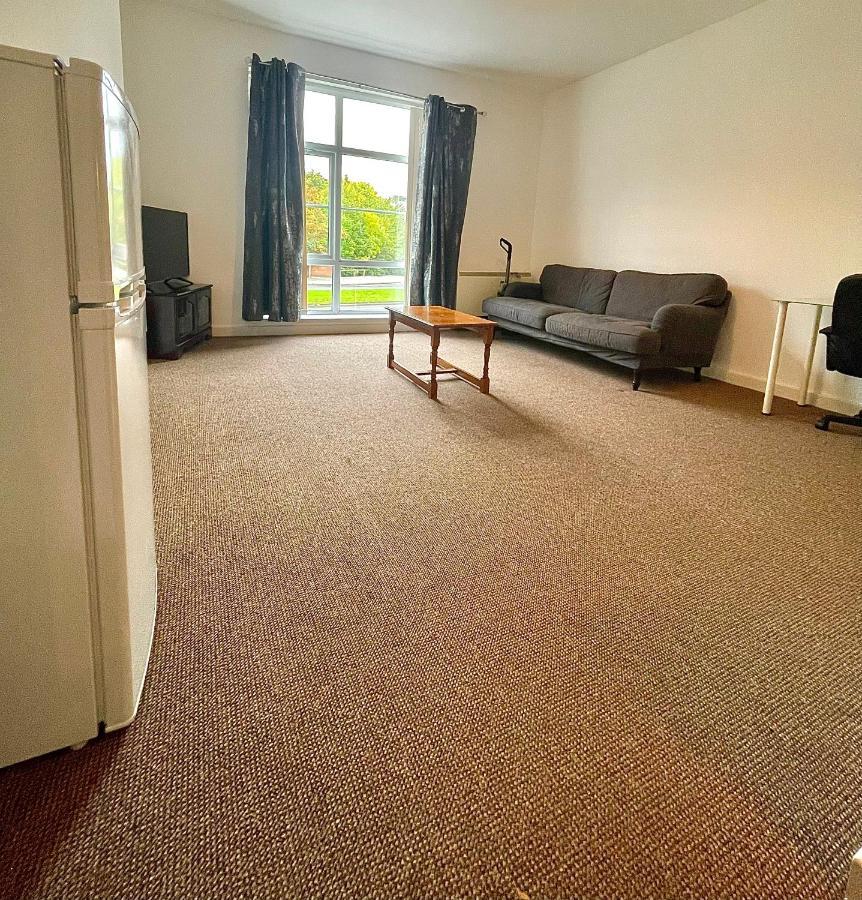 Town Centre Flat In Darlington Apartment ดาร์ลิงตัน ภายนอก รูปภาพ