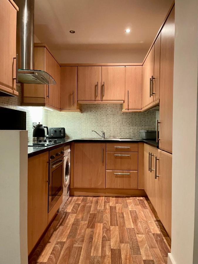 Town Centre Flat In Darlington Apartment ดาร์ลิงตัน ภายนอก รูปภาพ