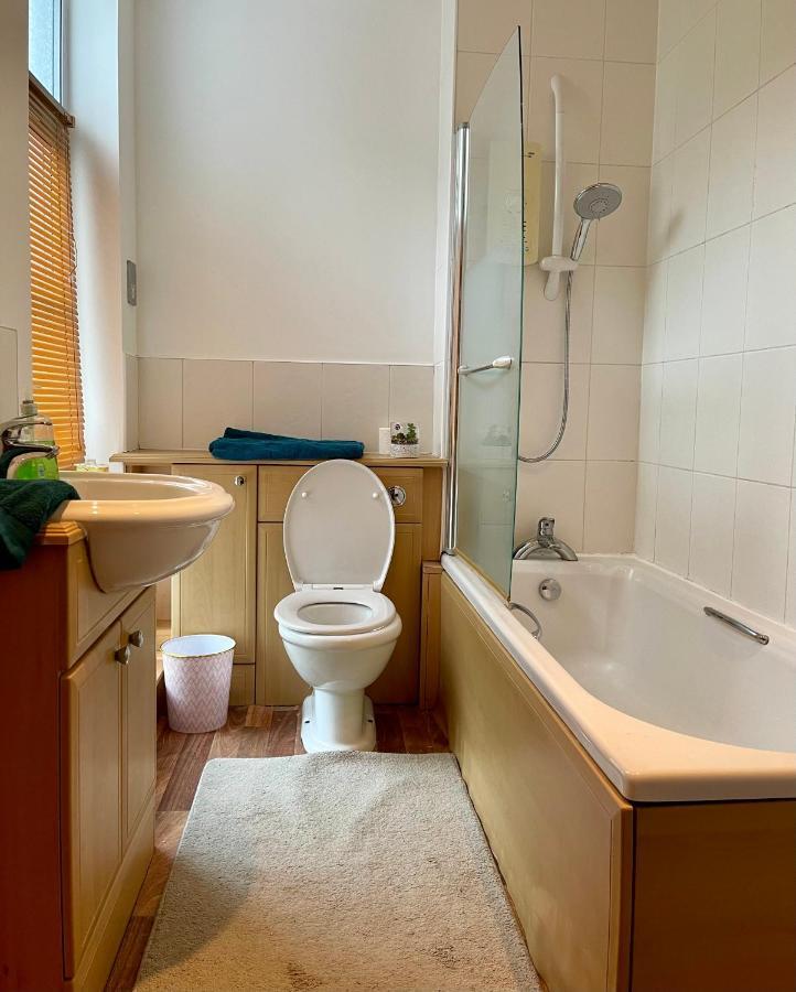Town Centre Flat In Darlington Apartment ดาร์ลิงตัน ภายนอก รูปภาพ